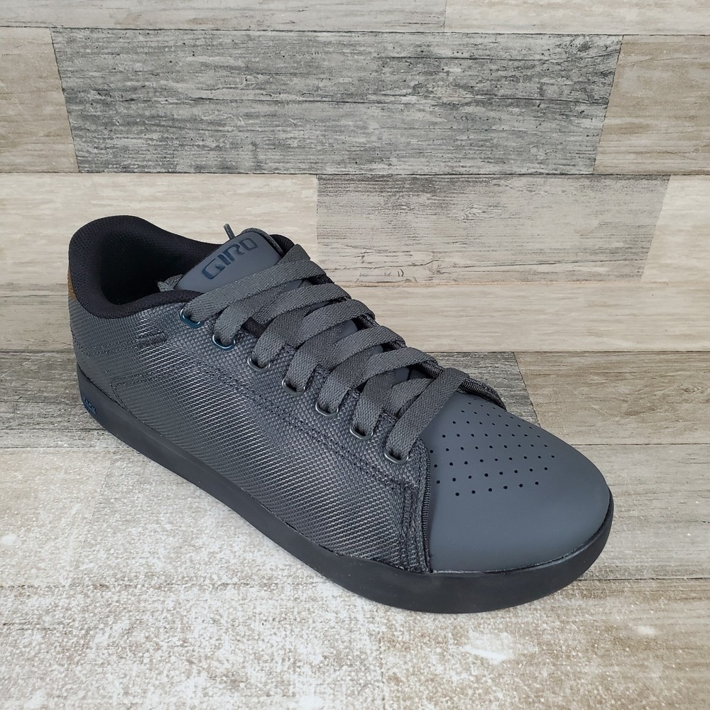 GIRO DEED MTB Mens Cycling Shoes Sz 9.5 Black Leather Lace Up Low Top Sneakers